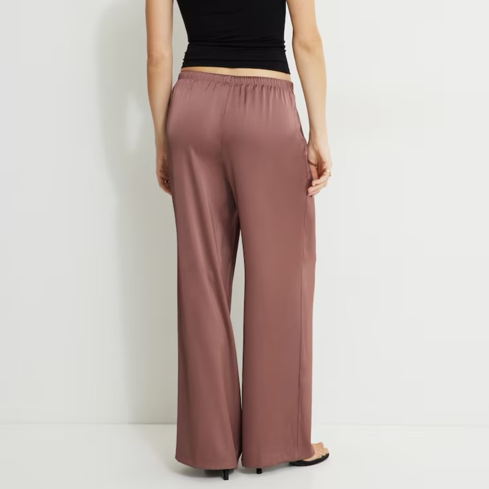 BWNT Dynamite Leo satin pants in rose taupe / dusty rose XS - Picture 5 of 12